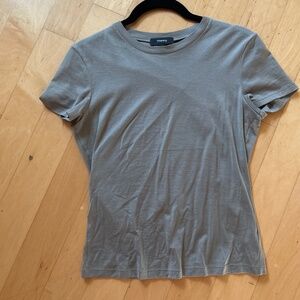 Theory: organic cotton t shirt NWOT
